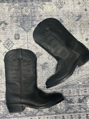 Durango | Men’s Western Oiled Black Leather Cowboy Boot Stitched Pull Tab 9.5EE